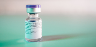 Pfizer stima 15 miliardi di dollari dalle vendite del vaccino anti Covid-19